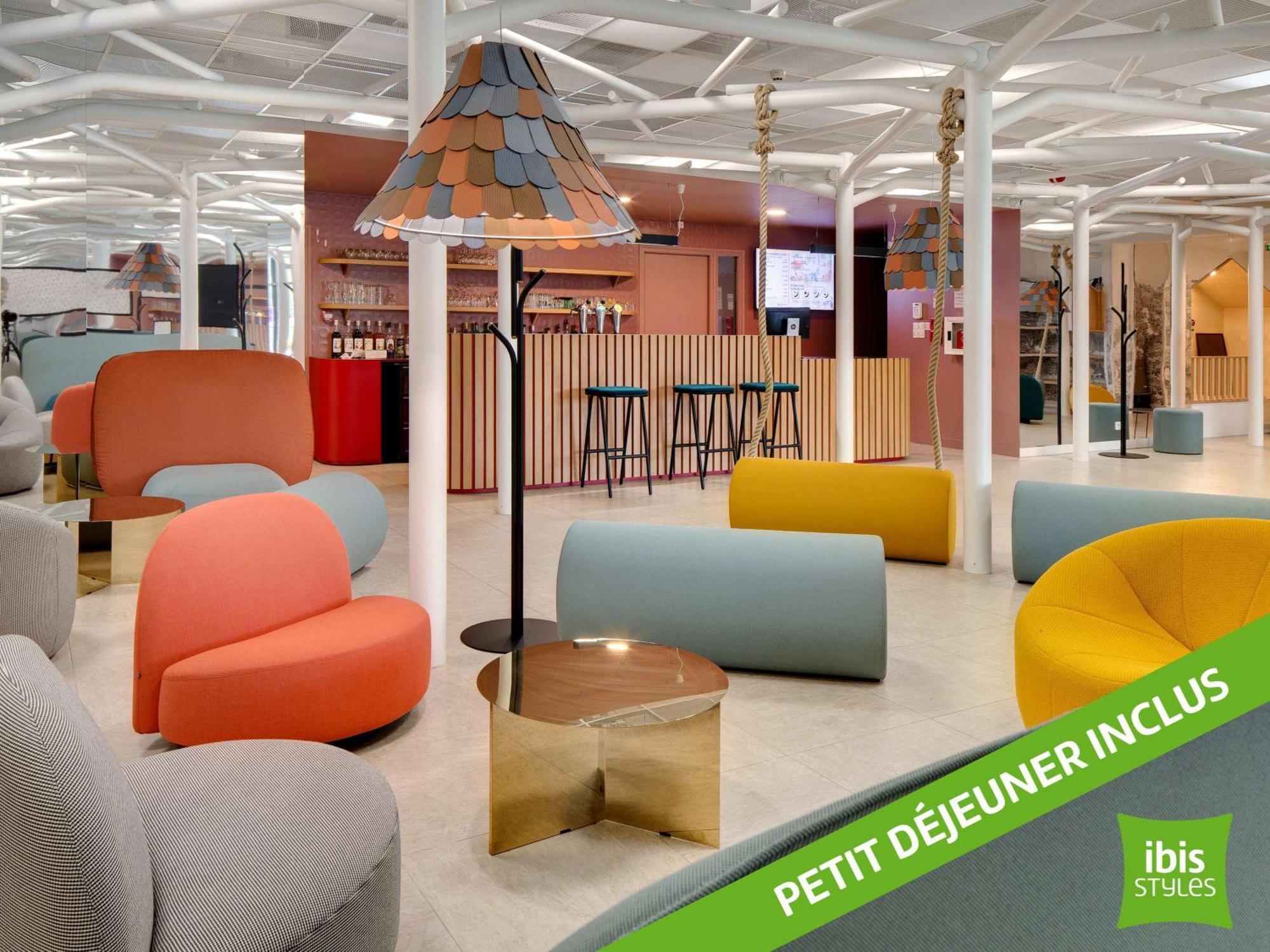 Hotel Ibis Styles Montargis Arboria Pannes  Bagian luar foto
