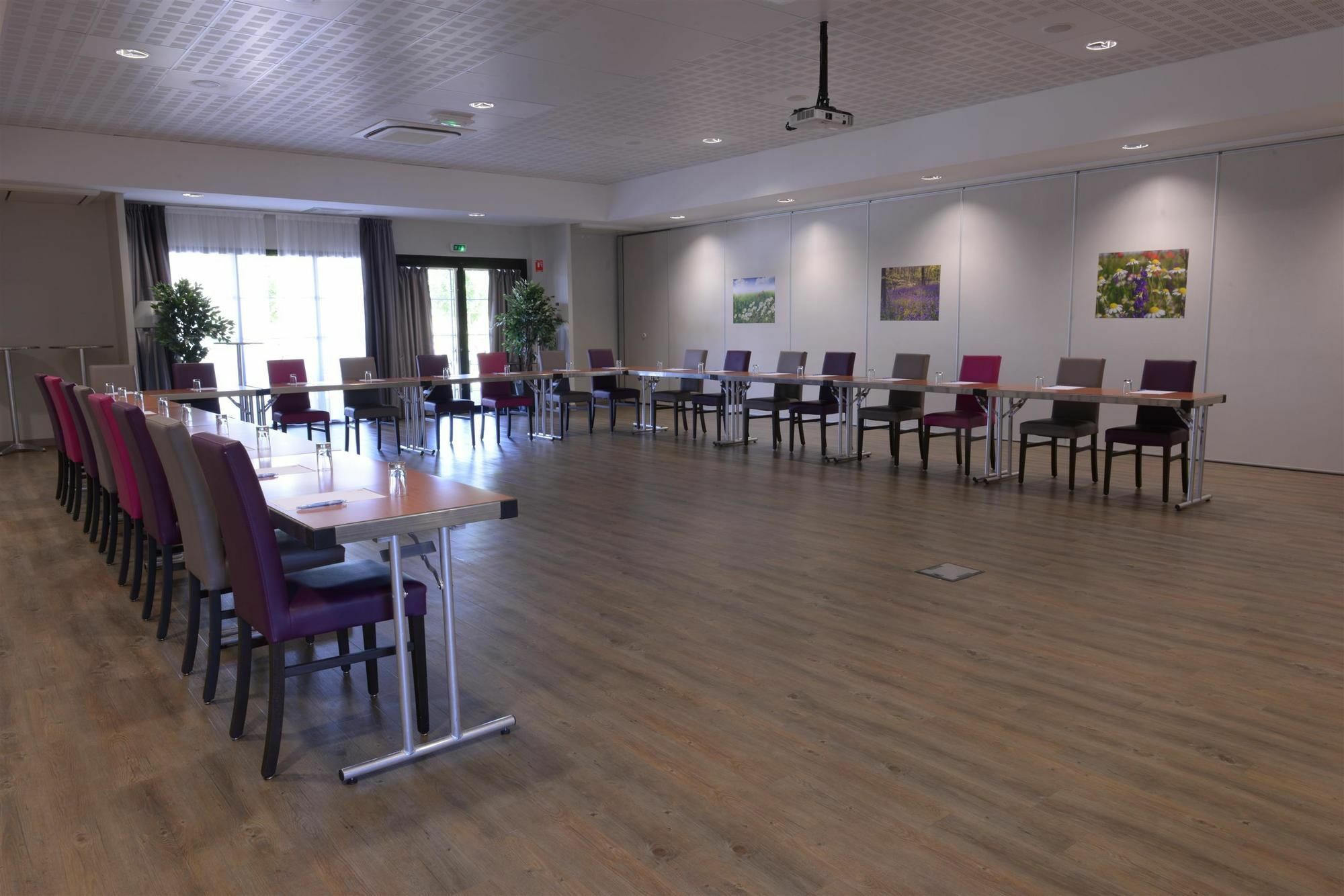 Hotel Ibis Styles Montargis Arboria Pannes  Bagian luar foto