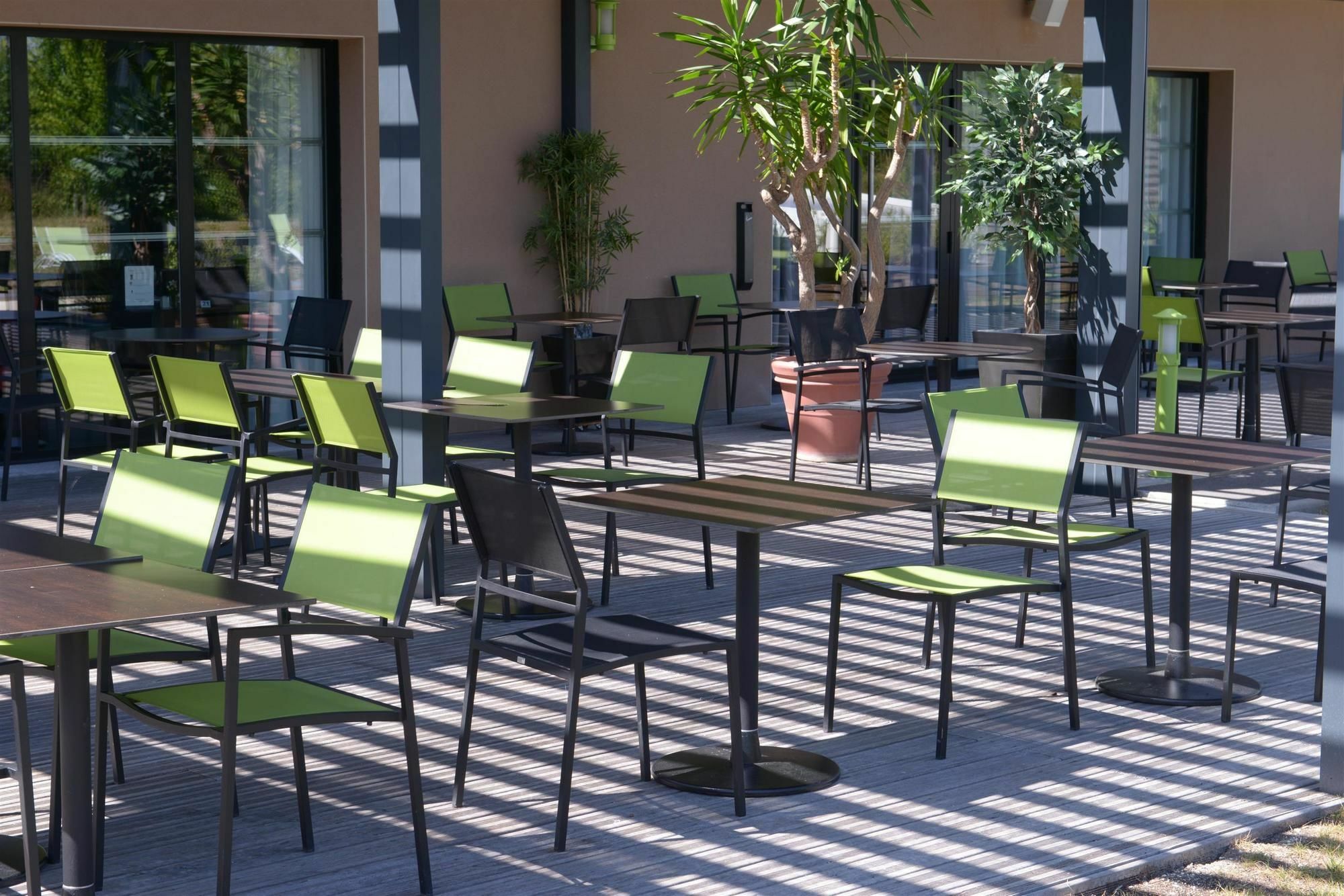 Hotel Ibis Styles Montargis Arboria Pannes  Bagian luar foto